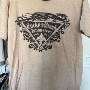 Lucky Brand wonen’s Beige Graphic Tee